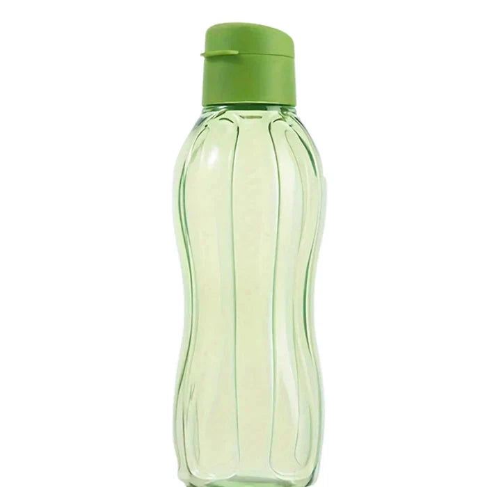 Garrafa de Água com Design Sofisticado e Alça Ergonômica Garrafa de Água com Design Sofisticado e Alça Ergonômica comandshoes Verde 600ml 