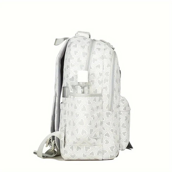 Mochila Escolar Fashion de Coração em Nylon para Adolescentes Mochila Escolar Fashion de Coração em Nylon para Adolescentes comandshoes 